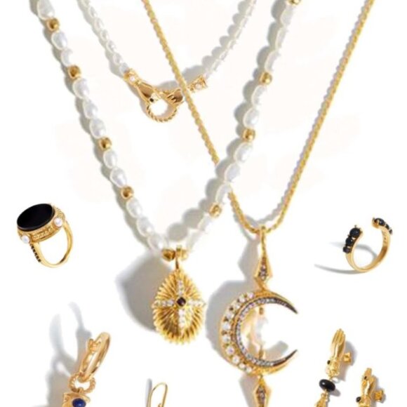 Missoma x Harris Reed Pearl Drop Necklace - Picture 2 of 8